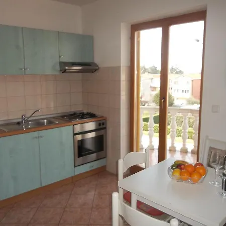 Apartment Car Umag 3 Exterior photo